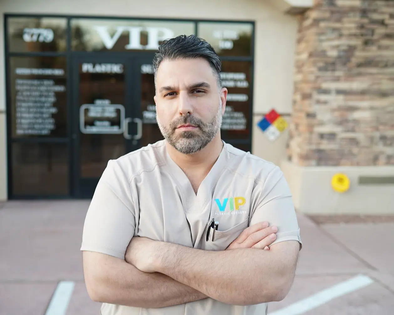 Results hero — Dr. Khorsandi, board-certified surgeon (MAX DENSITY® licensee)